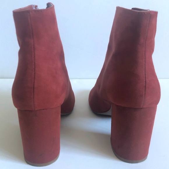 American Eagle Outfitters Front Zip Ankle Boot - Picture 4 of 8